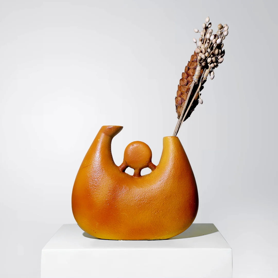 Sunspire Vase - Aesthetic Metal Flower Vase